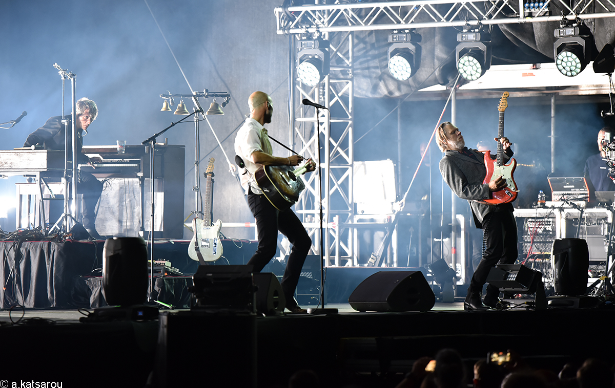 Madrugada live in athens greece 2022