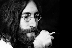 80 Χρόνια John Lennon: To είδωλο και ο άνθρωπος