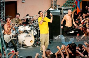 Chop Suey, το πρώτο SOAD κομμάτι με 1 δις views!