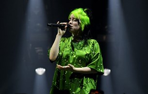 Η Billie Eilish έχει έτοιμα 16 νέα κομμάτια