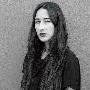 Ακούστε τη διασκευή της Zola Jesus στο παραδοσιακό τραγούδι Krunk