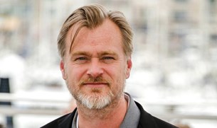 Christopher Nolan εναντίον Warner