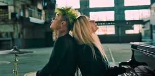 MOD SUN - Flames (Feat. Avril Lavigne)