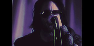 Ακούστε τους Nine Inch Nails να τραγουδούν Bowie (video)