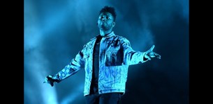 Best of δίσκο ετοιμάζεται να κυκλοφορήσει ο The Weeknd