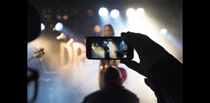 Επιβάρυνση σε προβολές streaming με κανονικό ΦΠΑ επιβεβαιώνει η ΑΑΔΕ