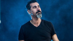 Έρχεται EP από τον Serj Tankian!