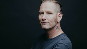 Solo tour για τον Corey Taylor