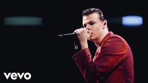 Ο Yungblud διασκεύασε Bowie