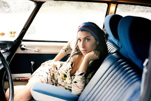 Νέο documentary για την Amy Winehouse με επίκεντρο της μητέρα της!