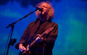 Οι My Bloody Valentine ετοιμάζουν δυο albums!