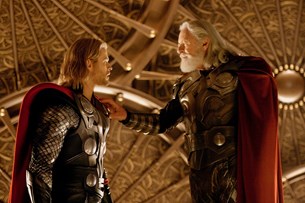 10 Χρόνια από τότε που ο Thor συνάντησε τον Flash Gordon