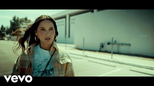 Imagine Dragons: Νέο video με Olivia Munn