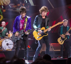 Rolling Stones: Επέστρεψαν με το Living in A Ghost Town