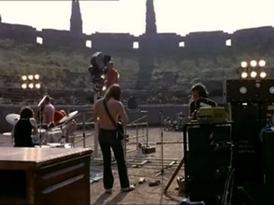 Το Live At Pompeii των Pink Floyd στο Youtube Σήμερα Στις 19:00 Και Για 24 Ώρες