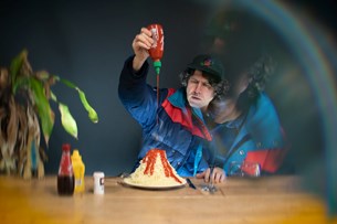 Mausoleum of My Former Self, το νέο κομμάτι του Gruff Rhys