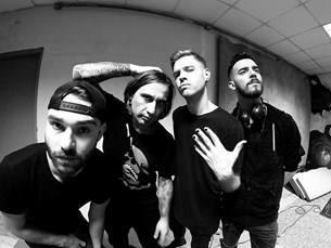Πρώτο video clip για τους Spitback