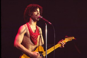 Prince: 40 χρόνια Controversy με νέο demo!