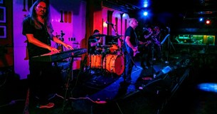 Βρετανική μπάντα πάει κόντρα στο Spotify με album 1.000 τραγουδιών!