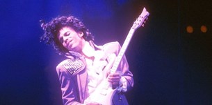 Έρχεται το ακυκλοφόρητο Camille του Prince