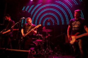 10 code, Devil Flower Mantis, 02/04/2022 @six d.o.g.s. 