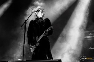 Release Athens Festival: Bauhaus, The Jesus And Mary Chain, dEUS, Strawberry Pills, Youth Valley
