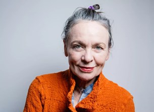 Laurie Anderson: Μια πρωτοπόρα εφευρέτρια στο Ηρώδειο
