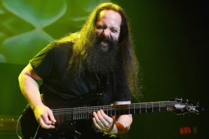 John Petrucci: Ένας σπουδαίος υπηρέτης της κιθάρας