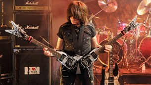 MANOWAR: Με τον Michael Angelo Batio στην κιθάρα για το 2023!