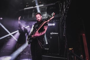 10 clicks από το live των Mindthreat, Hylas, και Euphrosyne στο Temple