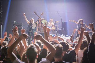 10 clicks από τους The Fuzztones και Sparn Dame @Gagarin 205 | Photostory