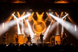 Οι Katatonia γιορτάζουν 30 χρόνια δισκογραφίας με το Sky Void of Stars