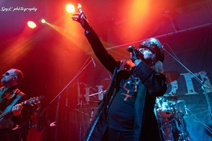 10 clicks από την συναυλία των Therion, Serpent Noir και Gentihaa στο Piraeus Club Academy | Photostory