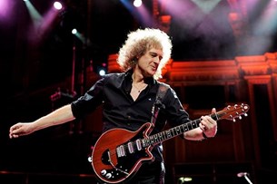 Ο Brian May στην κορυφή με τους σπουδαιότερους κιθαρίστες