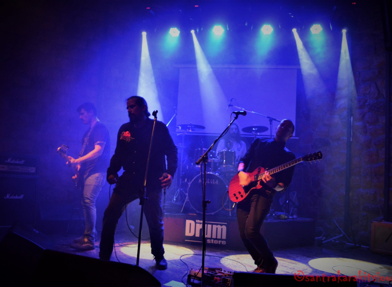 phantom limb live an club